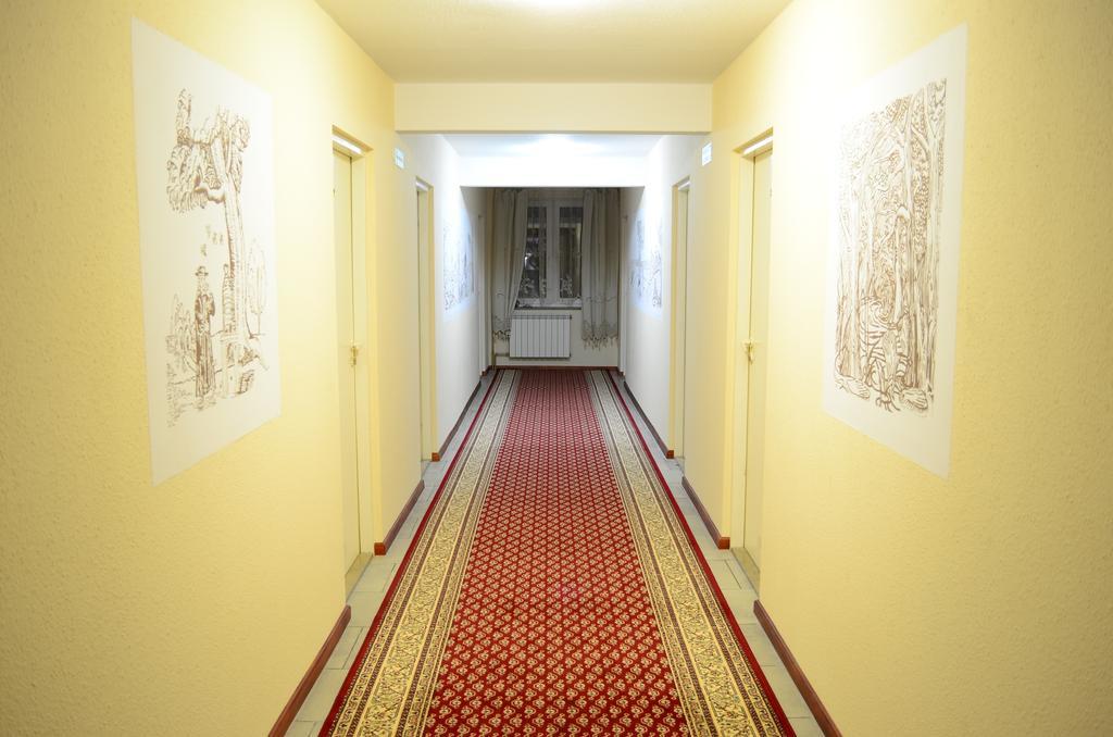 Zajazd Bartnik Hajnówka Exterior foto